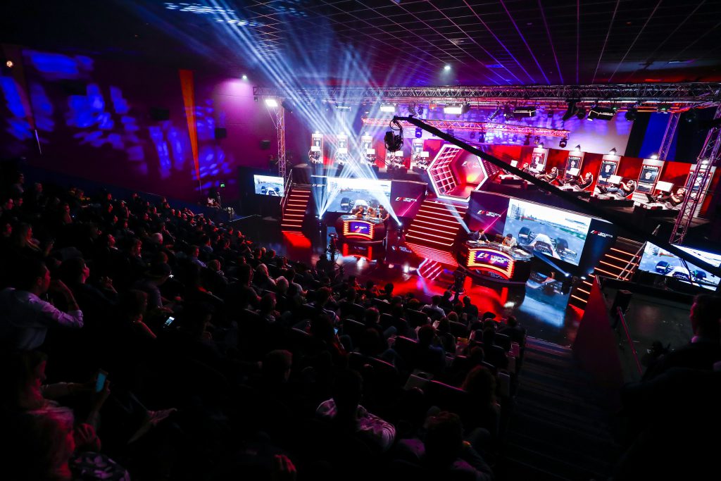 Formula 1 E-Sports Series, Live Semi Final. Gfinity Arena London, UK. Tuesday 10 October 2017. Photo: Sam Bloxham/LAT/Formula E ref: Digital Image _J6I5096