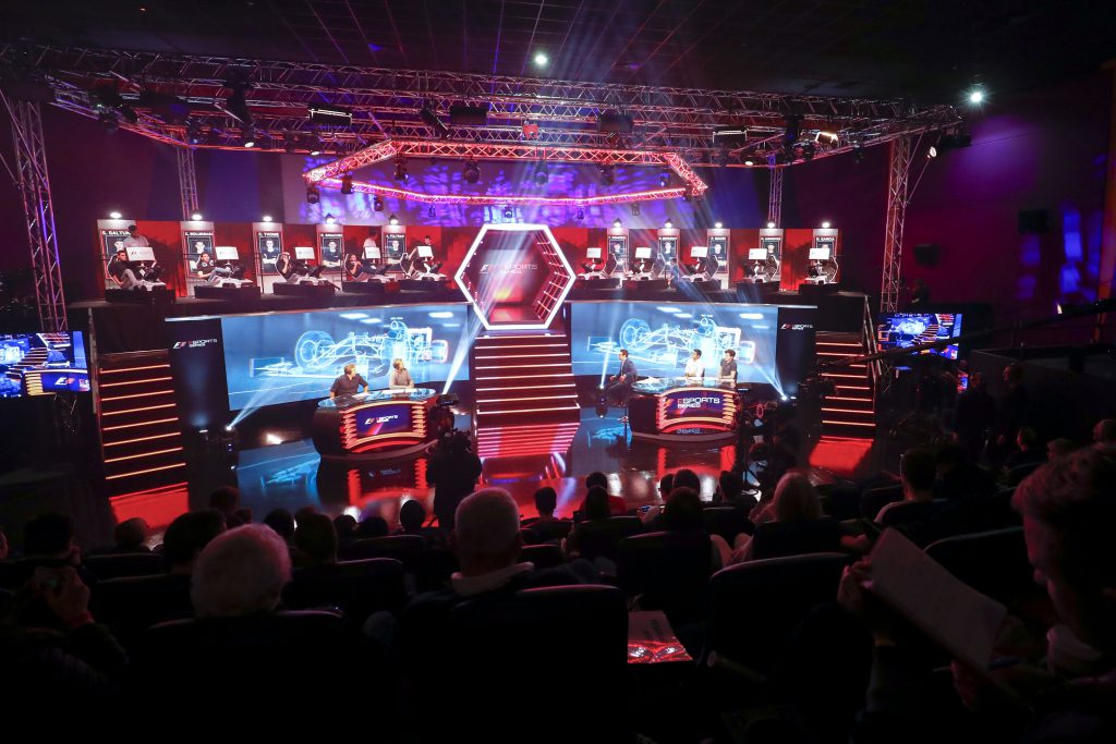 Formula 1 E-Sports Series, Live Semi Final. Gfinity Arena London, UK. Tuesday 10 October 2017. Photo: Sam Bloxham/LAT/Formula E ref: Digital Image _J6I5096